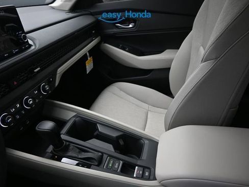 New 2025 Honda Accord SE image 14