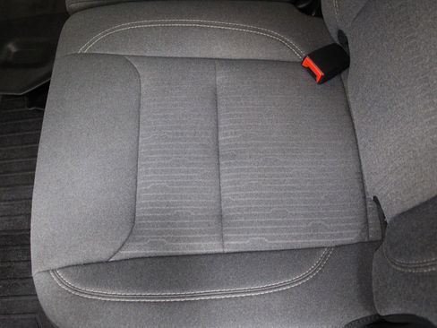 Used 2021 RAM 1500 Big Horn image 22