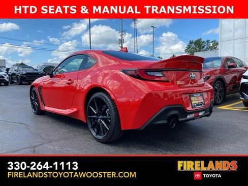 New 2025 Toyota GR86 Premium image 11