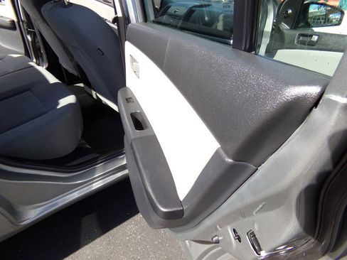 Used 2011 Nissan Sentra 2.0 image 58