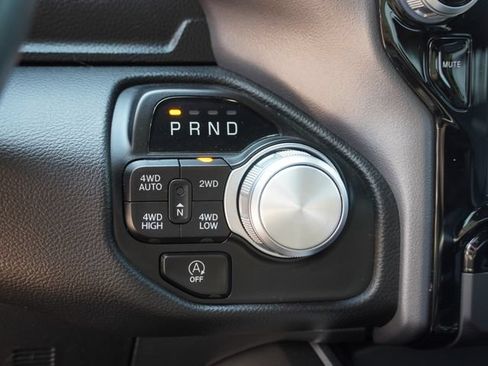 Used 2023 RAM 1500 Laramie AWD/4WD image 25
