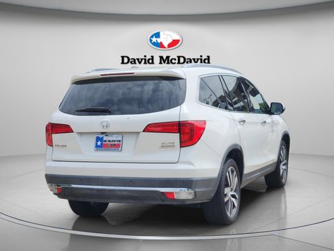 Used 2017 Honda Pilot Elite image 6