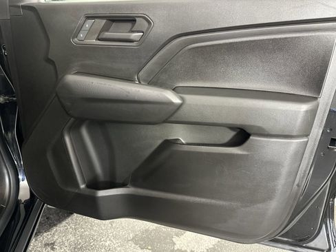 Used 2024 Chevrolet Colorado W/T image 33