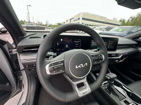 New 2026 Kia K5 GT FWD image 25