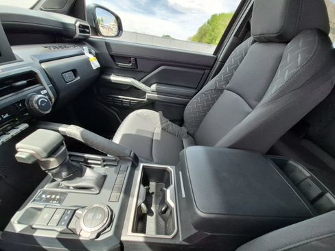 New 2026 Toyota Tacoma SR5 AWD/4WD image 27