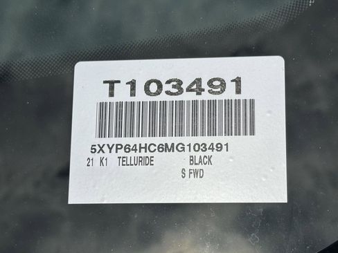 Used 2021 Kia Telluride S FWD image 14