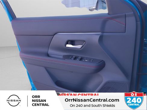 Certified 2025 Nissan Kicks SR w/ Illumination Package image 6