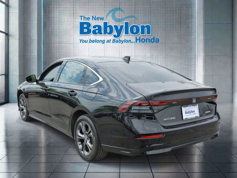 Used 2025 Honda Accord EX-L image 3