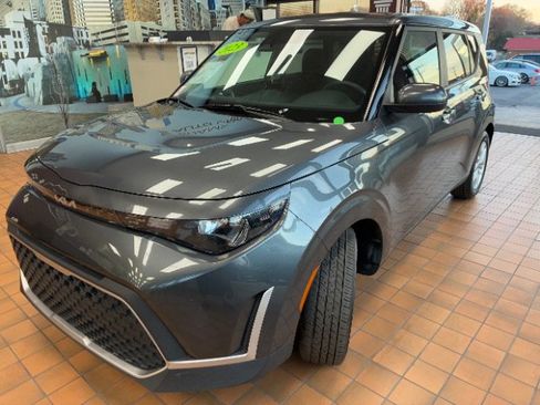 Used 2023 Kia Soul LX w/ Option Group 015 image 7