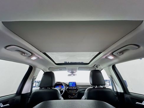 Used 2022 Ford Escape SEL w/ SEL Stealth AWD Package image 40