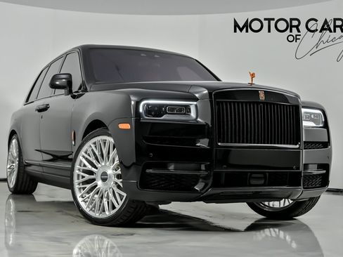 Used 2022 Rolls-Royce Cullinan image 1