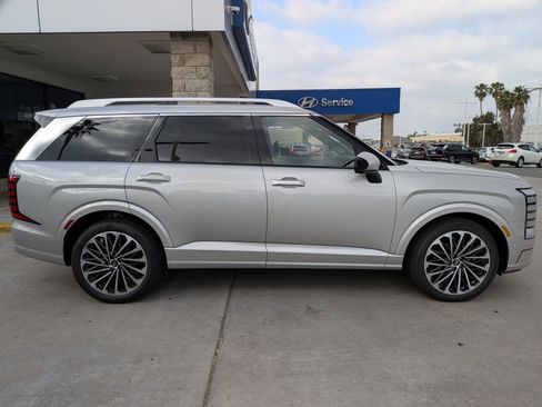New 2026 Hyundai Palisade Calligraphy AWD/4WD image 5
