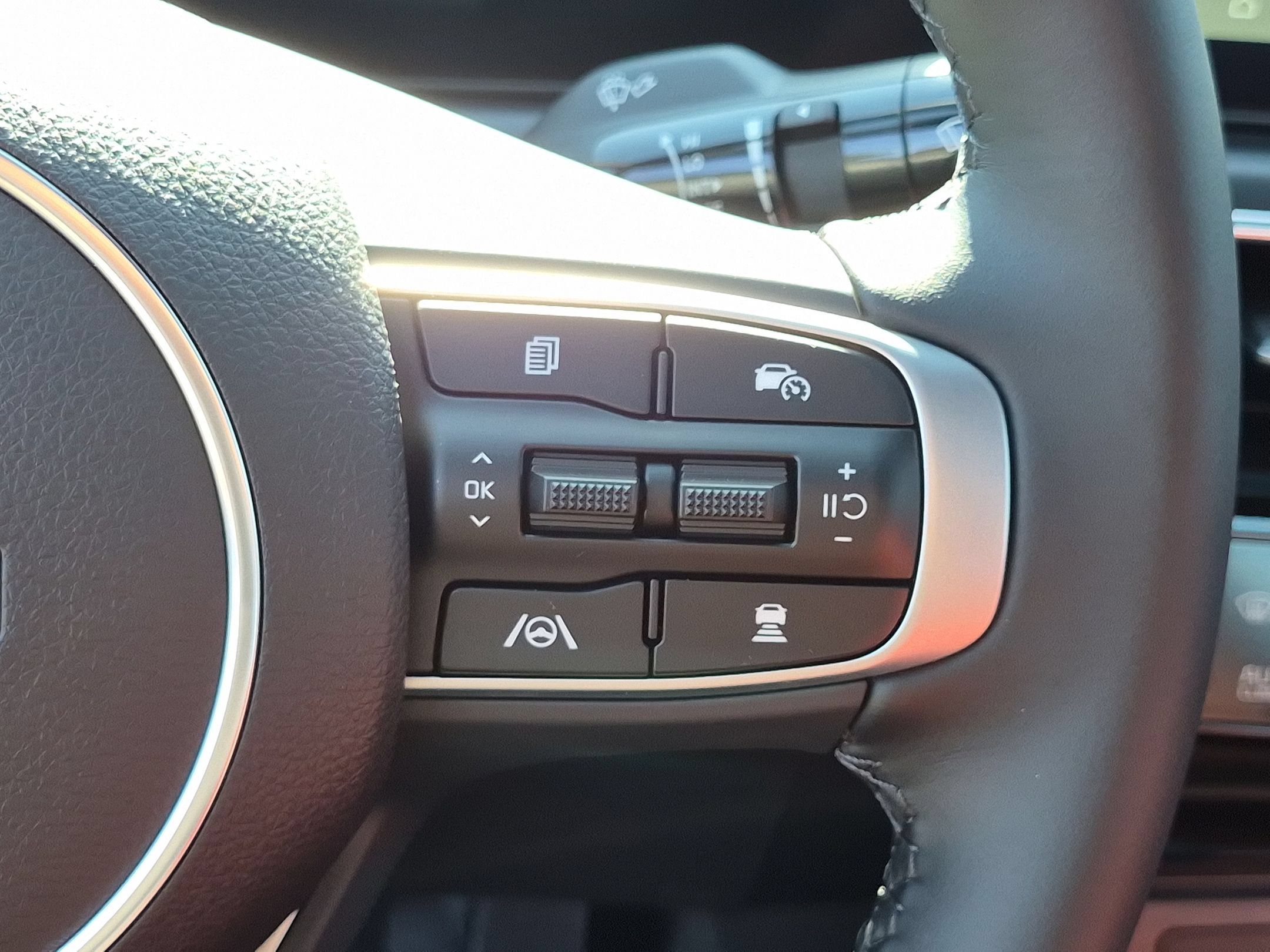 New 2026 Kia K5 GT-Line w/ GT-Line Premium Package FWD image 17