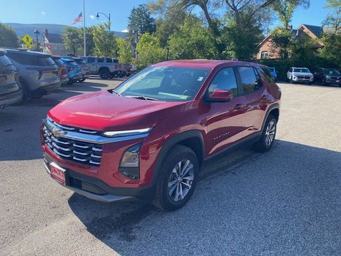 New 2026 Chevrolet Equinox LT w/ Convenience Package II image 3