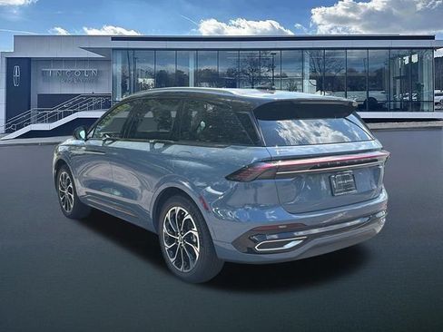 New 2026 Lincoln Nautilus Reserve AWD/4WD image 5
