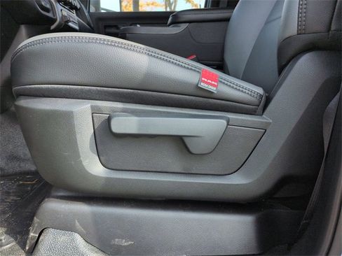 New 2026 RAM 3500 Tradesman image 19