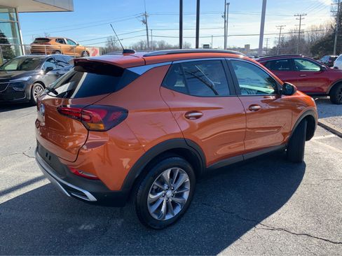 Used 2022 Buick Encore GX Select w/ Experience Buick Package image 7