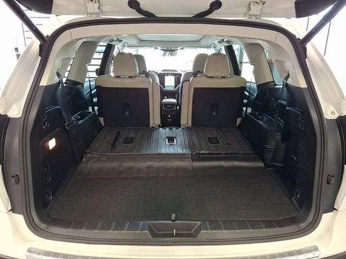 Used 2023 Subaru Ascent Limited w/ Technology Package AWD/4WD image 31