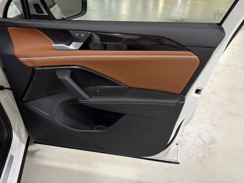 New 2026 Volkswagen Tiguan SEL R-Line image 39