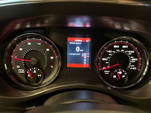 Used 2014 Dodge Charger SE RWD image 10