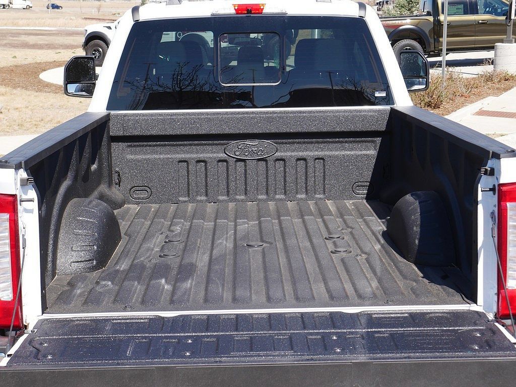 New 2026 Ford F350 XL w/ 360-Degree Camera Package AWD/4WD image 40