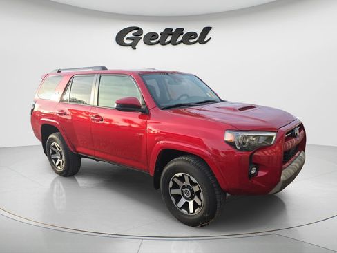 Used 2022 Toyota 4Runner TRD Off-Road AWD/4WD image 4