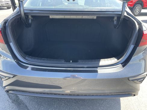 Used 2021 Kia Forte Sedan FWD image 9