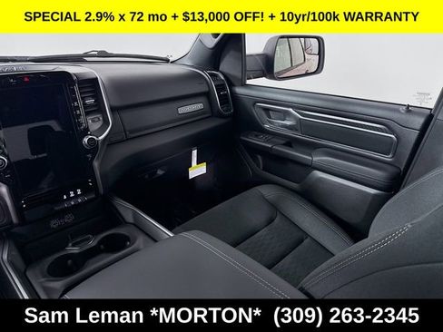 New 2026 RAM 1500 4x4 Crew Cab image 23