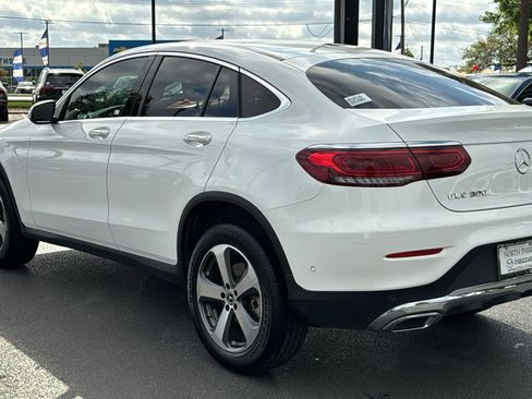 Used 2023 Mercedes-Benz GLC 300 4MATIC Coupe image 6