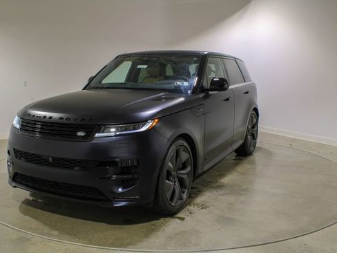 New 2026 Land Rover Range Rover Sport Dynamic SE AWD/4WD image 1
