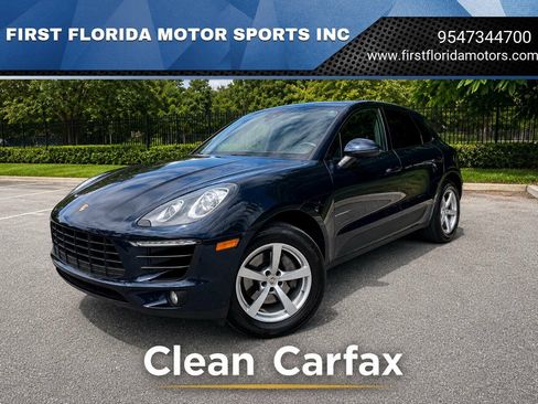 Used 2018 Porsche Macan AWD/4WD image 1