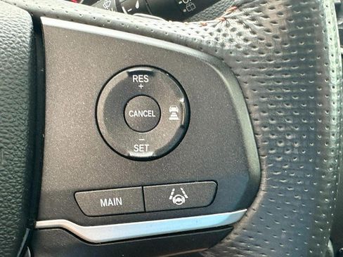 Used 2022 Honda Pilot TrailSport image 24