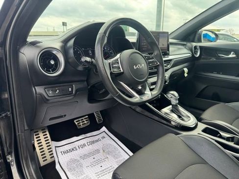 Used 2023 Kia Forte GT-Line w/ GT-Line Premium Package FWD image 19