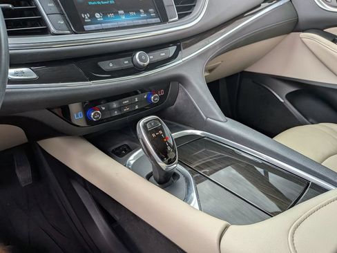Used 2018 Buick Enclave Essence w/ Trailering Package AWD/4WD image 25
