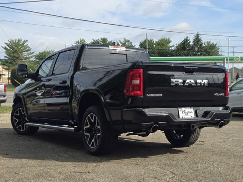 Used 2026 RAM 1500 Laramie w/ Sport Appearance Package AWD/4WD image 5