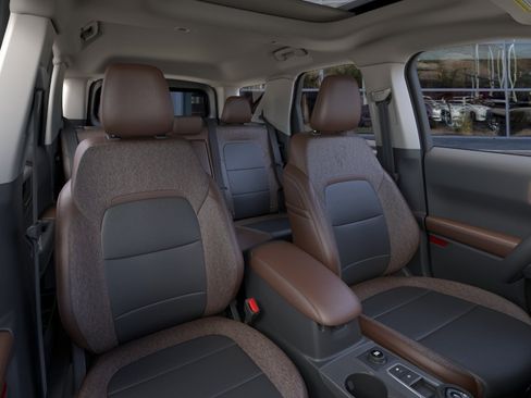 New 2026 Ford Bronco Sport Outer Banks w/ Outer Banks Tech Package+ AWD/4WD image 11