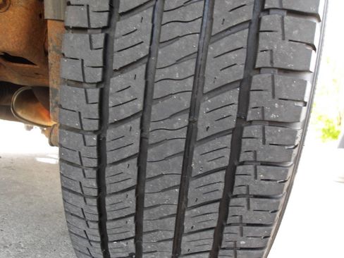 Used 2009 Jeep Liberty Sport image 33