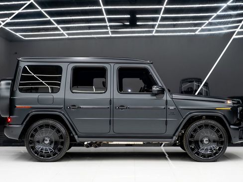 Used 2025 Mercedes-Benz G 63 AMG 4MATIC image 6