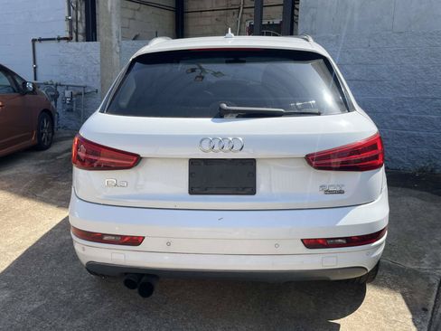 Used 2016 Audi Q3 2.0T Premium Plus w/ Technology Package AWD/4WD image 3