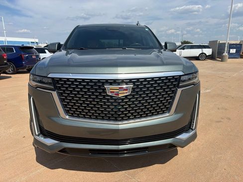 Used 2023 Cadillac Escalade Premium Luxury AWD/4WD image 5