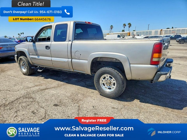 Used 2003 GMC Sierra 2500 SLT w/ SLT Preferred Equipment Group AWD/4WD image 3