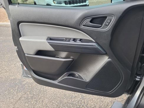 Used 2021 Chevrolet Colorado W/T w/ WT Convenience Package image 13