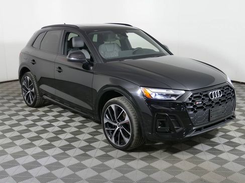 Used 2023 Audi SQ5 Premium Plus w/ Premium Plus Package image 1