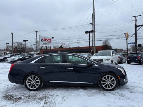 Used 2014 Cadillac XTS Luxury w/ Driver Awareness Package image 2