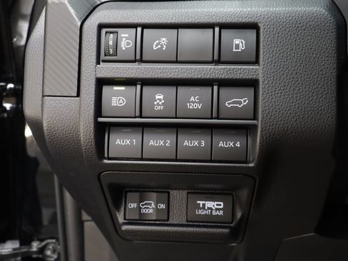 Used 2025 Toyota 4Runner TRD Pro AWD/4WD image 14