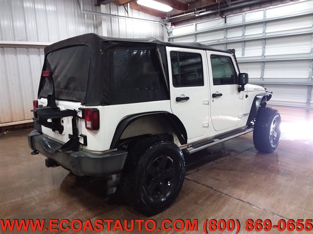 Used 2010 Jeep Wrangler Unlimited Rubicon AWD/4WD image 5