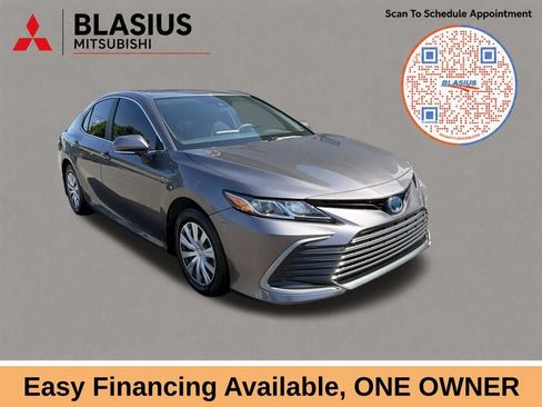 Used 2024 Toyota Camry LE w/ Audio Upgrade Package FWD image 3