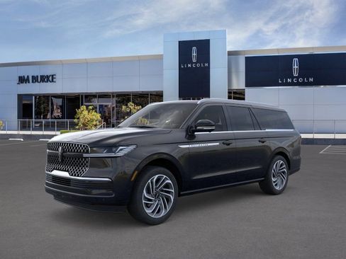 New 2026 Lincoln Navigator L Reserve AWD/4WD image 1