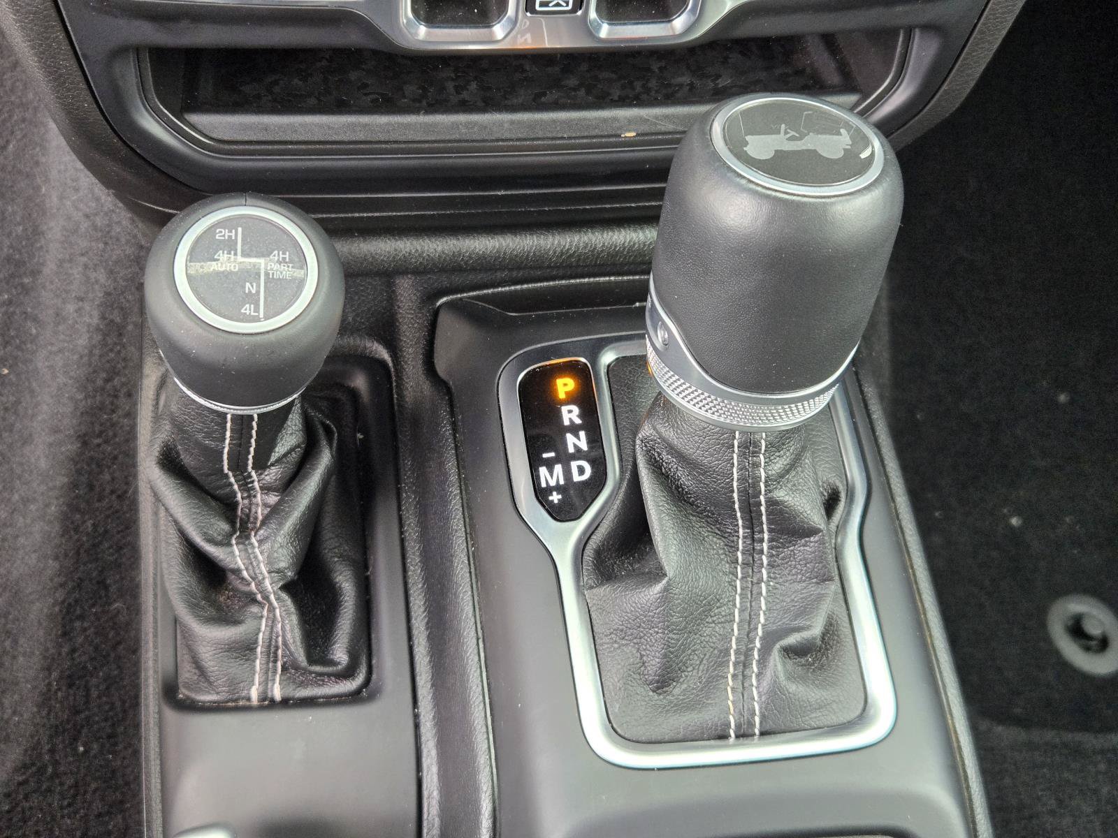 Used 2021 Jeep Wrangler Unlimited Sahara AWD/4WD image 16