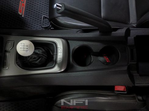 Used 2010 Chevrolet Camaro SS w/ LPO, Ground Effects Package RWD image 33